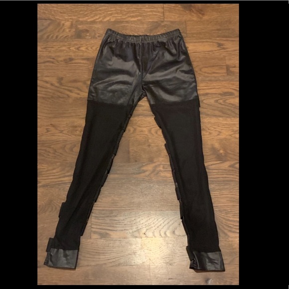 Faux leather & sheer stretch leggings - Picture 2 of 7